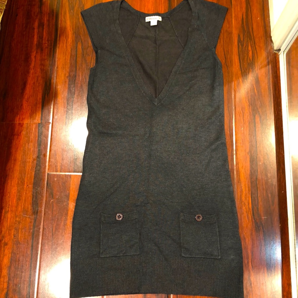 Forever 21 V Neck Grey Knit Dress Size M
